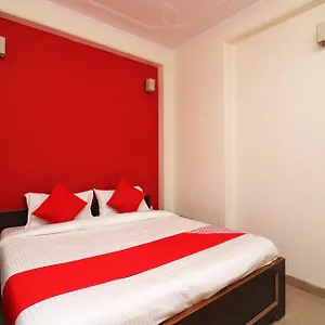 Hotel O Grand Casa, Gurgaon